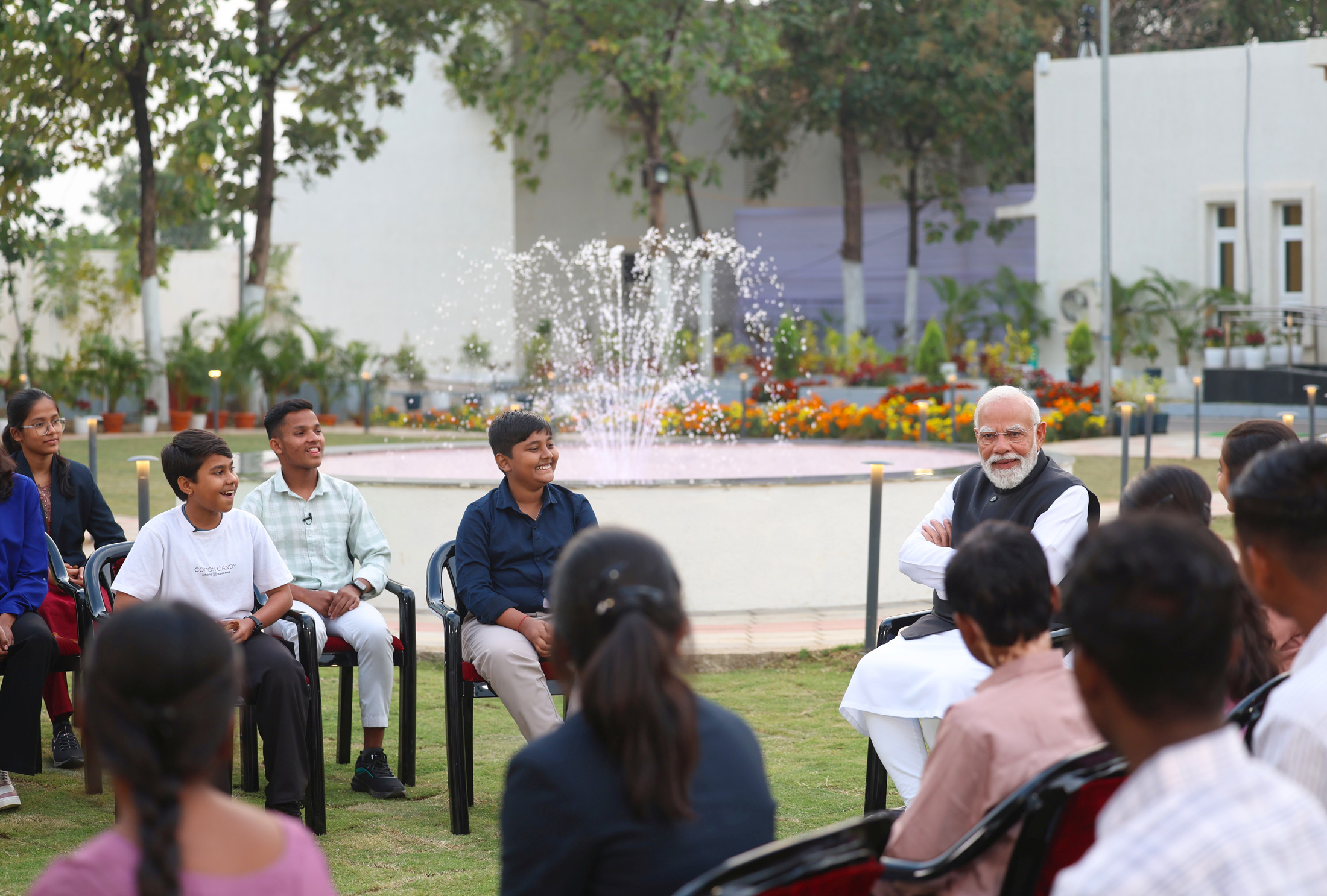 ಪರೀಕ್ಷಾ ಪೆ ಚರ್ಚಾ 2026 ಸಂಚಿಕೆ 2: ಪಂಡಿತ್ ನರೇಂದ್ರ ಮೋದಿ ಅವರಿಂದ ವಿದ್ಯಾರ್ಥಿಗಳಿಗೆ ಪರೀಕ್ಷೆಗಳು, ಹಣಕಾಸು ಮತ್ತು ವೃತ್ತಿ ಬೆಳವಣಿಗೆ ಕುರಿತು ಮಾರ್ಗದರ್ಶನ