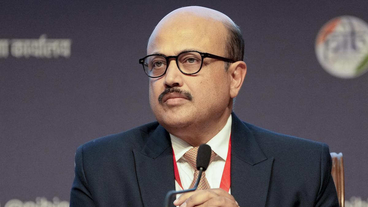 ಭಾರತ-ಯುಎಸ್ ಮಧ್ಯಂತರ ವ್ಯಾಪಾರ ಒಪ್ಪಂದವು ಎಲ್ಲಾ ಪ್ರಮುಖ ಸೂಕ್ಷ್ಮ ವಲಯಗಳನ್ನು ರಕ್ಷಿಸುತ್ತದೆ ಎಂದು ವಾಣಿಜ್ಯ ಕಾರ್ಯದರ್ಶಿ ಹೇಳುತ್ತಾರೆ.