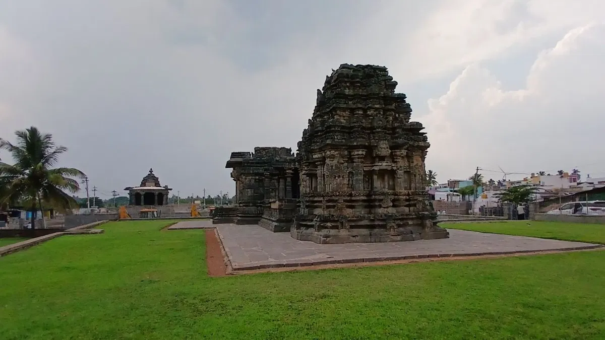 ಪರಂಪರೆ ಮತ್ತು ಮೂಲಸೌಕರ್ಯ ಅಭಿವೃದ್ಧಿಯ ನಂತರ ಲಕ್ಕುಂಡಿ ಜನಪ್ರಿಯ ಪ್ರವಾಸಿ ತಾಣವಾಗಿ ಹೊರಹೊಮ್ಮಿದೆ.