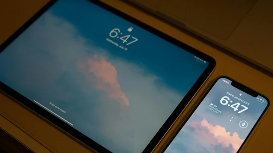 2026 ರಲ್ಲಿ ಅತ್ಯುತ್ತಮ ದೊಡ್ಡ ಪರದೆಯ ಟ್ಯಾಬ್ಲೆಟ್‌ಗಳು: OnePlus ಪ್ಯಾಡ್ 3, iPad Pro M5 ಮತ್ತು ಇತರ ಪ್ರಮುಖ ಆಯ್ಕೆಗಳು