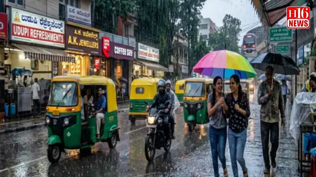 ಬೆಂಗಳೂರಿನಲ್ಲಿ ಮಳೆ ಎಫೆಕ್ಟ್ : ಫುಟ್ ಪಾತ್ ವ್ಯಾಪಾರಕ್ಕೆ ಬ್ರೇಕ್